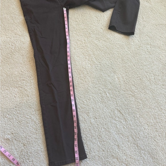 Fidelity Denim Jimmy Jeans in Mocha - Picture 10 of 11